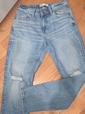 Zara Light Blue Slim Straight Distressed Jeans, US 2 / EUR 34